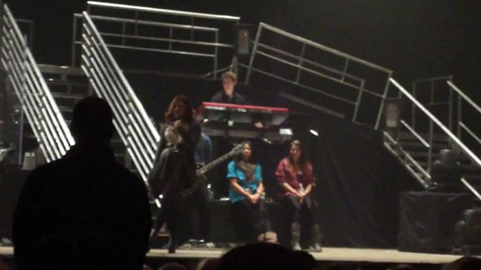 Demi Lovato _Believe In Me_ Hershey Soundcheck 11.19.2011 190