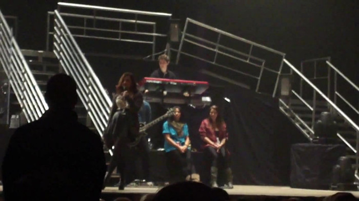 Demi Lovato _Believe In Me_ Hershey Soundcheck 11.19.2011 196 - Demilush - Believe In Me - Hershey Soundcheck
