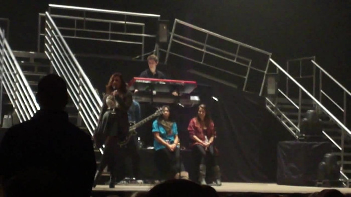 Demi Lovato _Believe In Me_ Hershey Soundcheck 11.19.2011 211 - Demilush - Believe In Me - Hershey Soundcheck