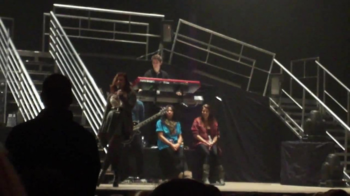 Demi Lovato _Believe In Me_ Hershey Soundcheck 11.19.2011 217