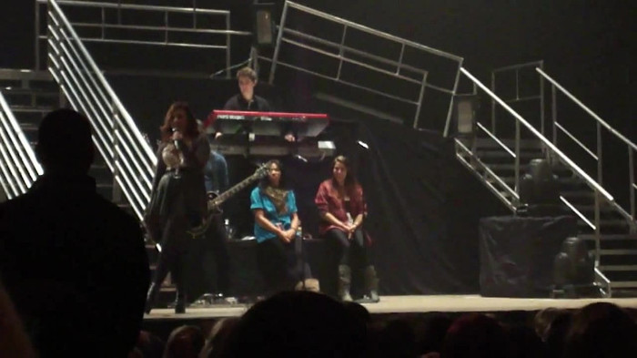 Demi Lovato _Believe In Me_ Hershey Soundcheck 11.19.2011 267