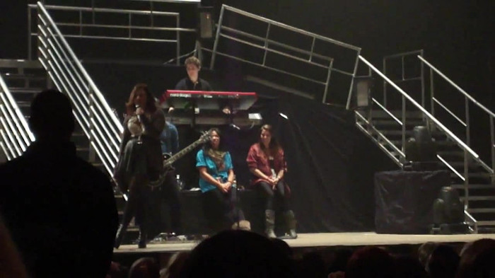 Demi Lovato _Believe In Me_ Hershey Soundcheck 11.19.2011 275
