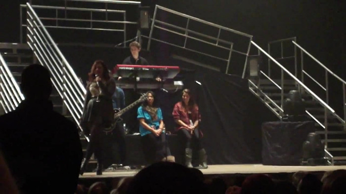 Demi Lovato _Believe In Me_ Hershey Soundcheck 11.19.2011 280 - Demilush - Believe In Me - Hershey Soundcheck