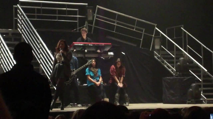 Demi Lovato _Believe In Me_ Hershey Soundcheck 11.19.2011 302 - Demilush - Believe In Me - Hershey Soundcheck