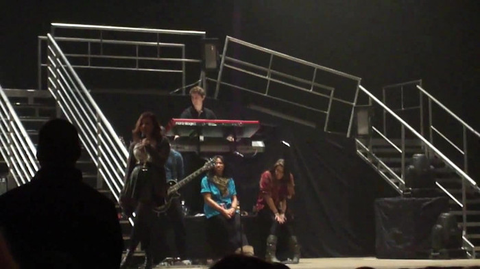 Demi Lovato _Believe In Me_ Hershey Soundcheck 11.19.2011 395