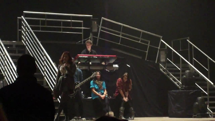 Demi Lovato _Believe In Me_ Hershey Soundcheck 11.19.2011 409