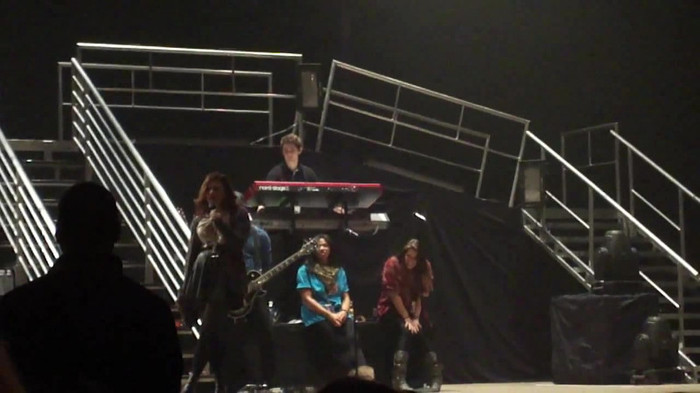 Demi Lovato _Believe In Me_ Hershey Soundcheck 11.19.2011 436