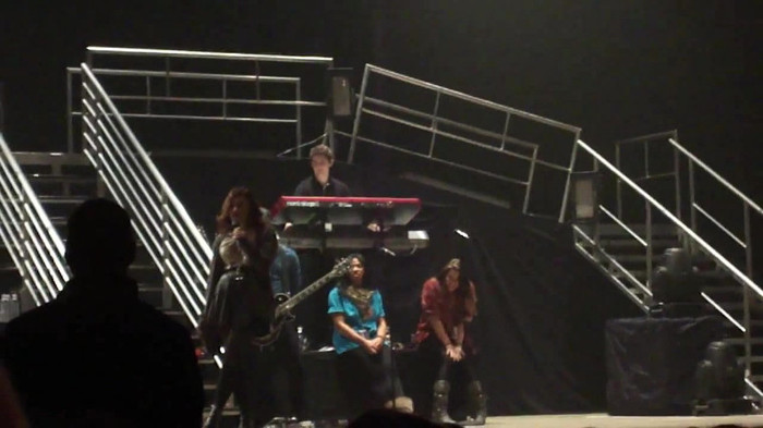Demi Lovato _Believe In Me_ Hershey Soundcheck 11.19.2011 440