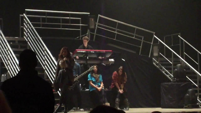 Demi Lovato _Believe In Me_ Hershey Soundcheck 11.19.2011 466