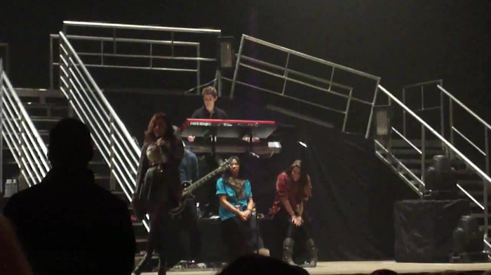 Demi Lovato _Believe In Me_ Hershey Soundcheck 11.19.2011 469