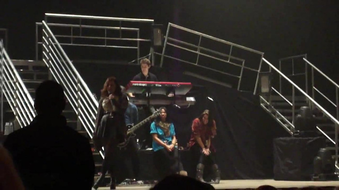 Demi Lovato _Believe In Me_ Hershey Soundcheck 11.19.2011 472