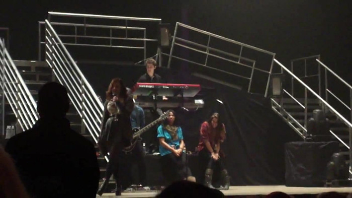 Demi Lovato _Believe In Me_ Hershey Soundcheck 11.19.2011 478