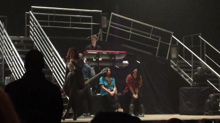 Demi Lovato _Believe In Me_ Hershey Soundcheck 11.19.2011 493