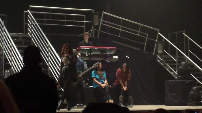 Demi Lovato _Believe In Me_ Hershey Soundcheck 11.19.2011 495 - Demilush - Believe In Me - Hershey Soundcheck