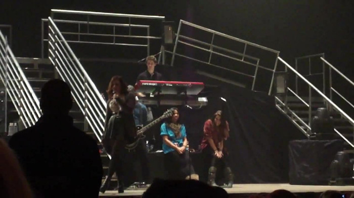 Demi Lovato _Believe In Me_ Hershey Soundcheck 11.19.2011 496 - Demilush - Believe In Me - Hershey Soundcheck