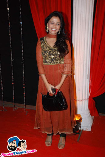 Next set in Love [50] - Pavrita Rishta - Next set