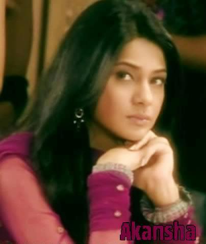 579046_117959868337010_100003689925367_93189_1704971271_n