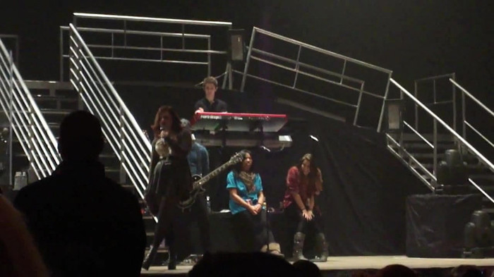 Demi Lovato _Believe In Me_ Hershey Soundcheck 11.19.2011 504