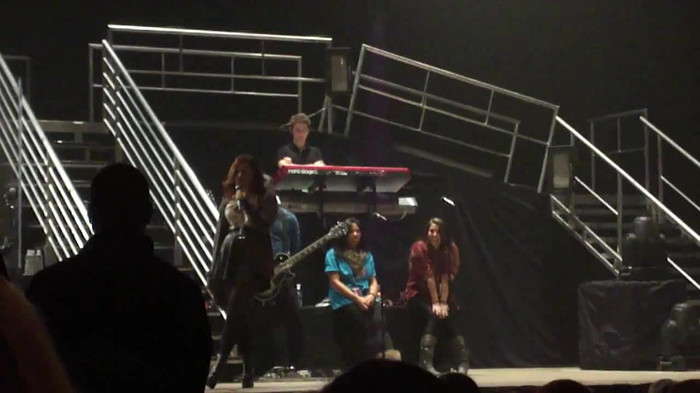 Demi Lovato _Believe In Me_ Hershey Soundcheck 11.19.2011 590