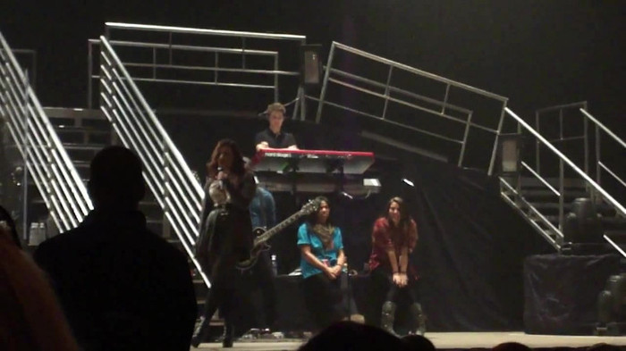 Demi Lovato _Believe In Me_ Hershey Soundcheck 11.19.2011 599 Demi Lovato _Believe In Me_ Hershey Soundcheck 11.19.2011 599