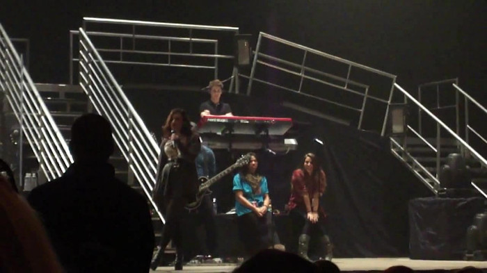 Demi Lovato _Believe In Me_ Hershey Soundcheck 11.19.2011 601 Demi Lovato _Believe In Me_ Hershey Soundcheck 11.19.2011 601