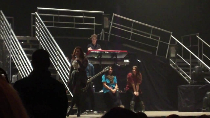 Demi Lovato _Believe In Me_ Hershey Soundcheck 11.19.2011 606 Demi Lovato _Believe In Me_ Hershey Soundcheck 11.19.2011 606