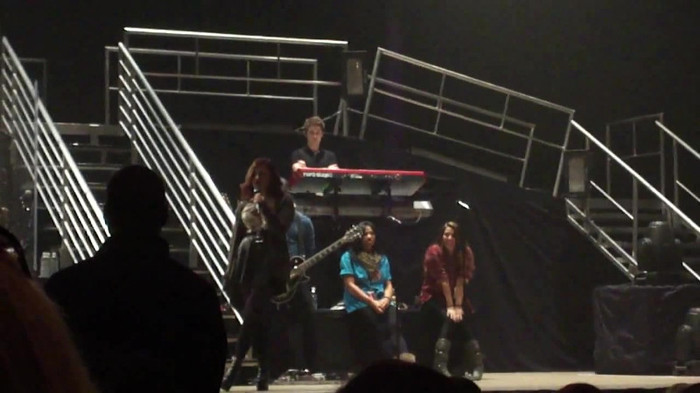 Demi Lovato _Believe In Me_ Hershey Soundcheck 11.19.2011 617 Demi Lovato _Believe In Me_ Hershey Soundcheck 11.19.2011 617