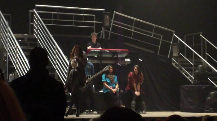 Demi Lovato _Believe In Me_ Hershey Soundcheck 11.19.2011 648