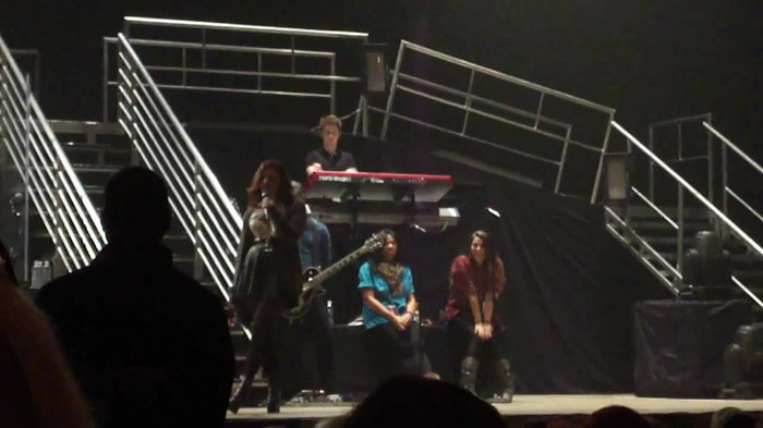 Demi Lovato _Believe In Me_ Hershey Soundcheck 11.19.2011 653