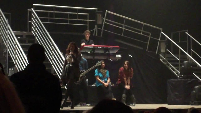 Demi Lovato _Believe In Me_ Hershey Soundcheck 11.19.2011 663