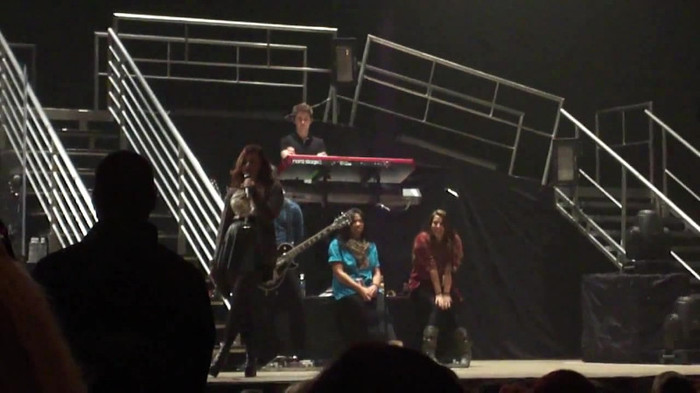 Demi Lovato _Believe In Me_ Hershey Soundcheck 11.19.2011 669