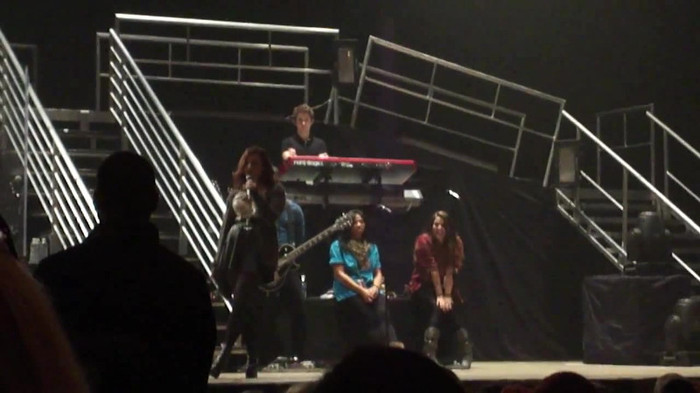 Demi Lovato _Believe In Me_ Hershey Soundcheck 11.19.2011 676