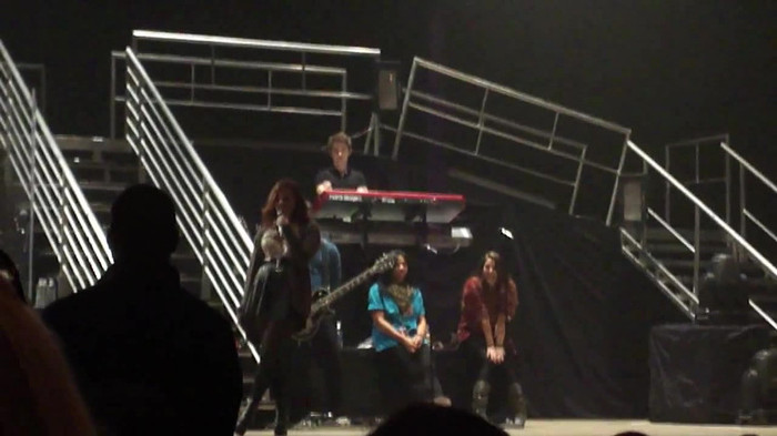Demi Lovato _Believe In Me_ Hershey Soundcheck 11.19.2011 690