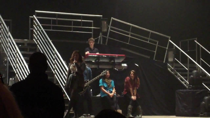 Demi Lovato _Believe In Me_ Hershey Soundcheck 11.19.2011 721