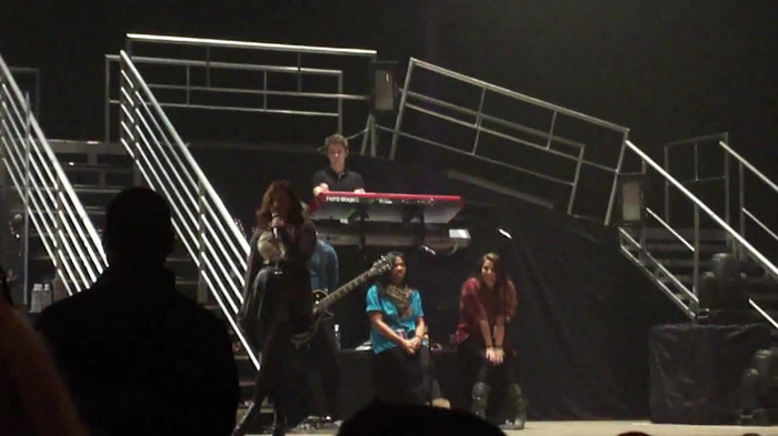 Demi Lovato _Believe In Me_ Hershey Soundcheck 11.19.2011 759 Demi Lovato _Believe In Me_ Hershey Soundcheck 11.19.2011 759