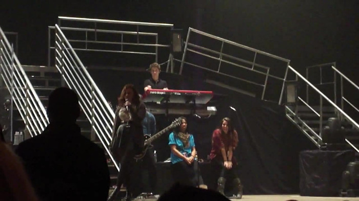 Demi Lovato _Believe In Me_ Hershey Soundcheck 11.19.2011 761 Demi Lovato _Believe In Me_ Hershey Soundcheck 11.19.2011 761