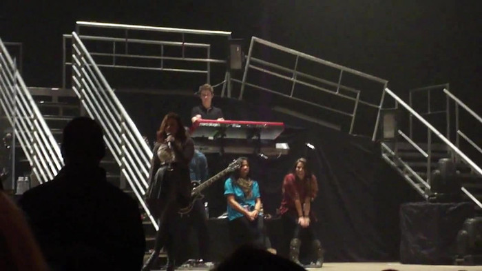Demi Lovato _Believe In Me_ Hershey Soundcheck 11.19.2011 764 Demi Lovato _Believe In Me_ Hershey Soundcheck 11.19.2011 764