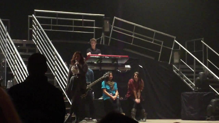 Demi Lovato _Believe In Me_ Hershey Soundcheck 11.19.2011 765 Demi Lovato _Believe In Me_ Hershey Soundcheck 11.19.2011 765