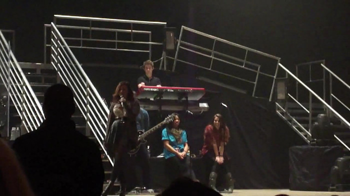 Demi Lovato _Believe In Me_ Hershey Soundcheck 11.19.2011 767 Demi Lovato _Believe In Me_ Hershey Soundcheck 11.19.2011 767