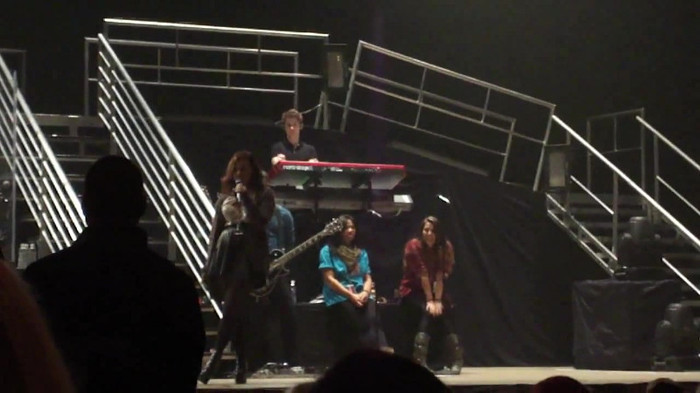 Demi Lovato _Believe In Me_ Hershey Soundcheck 11.19.2011 792 Demi Lovato _Believe In Me_ Hershey Soundcheck 11.19.2011 792