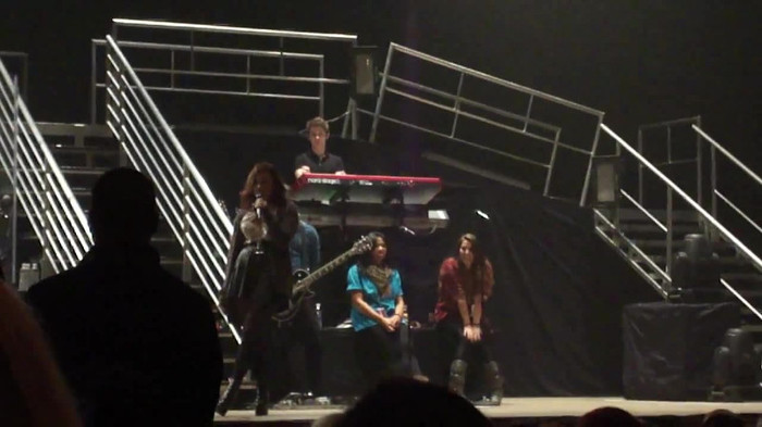 Demi Lovato _Believe In Me_ Hershey Soundcheck 11.19.2011 794 Demi Lovato _Believe In Me_ Hershey Soundcheck 11.19.2011 794