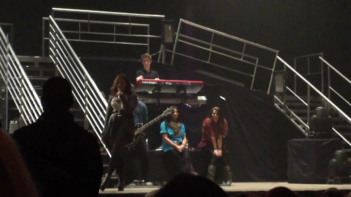 Demi Lovato _Believe In Me_ Hershey Soundcheck 11.19.2011 797 Demi Lovato _Believe In Me_ Hershey Soundcheck 11.19.2011 797