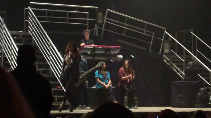 Demi Lovato _Believe In Me_ Hershey Soundcheck 11.19.2011 842