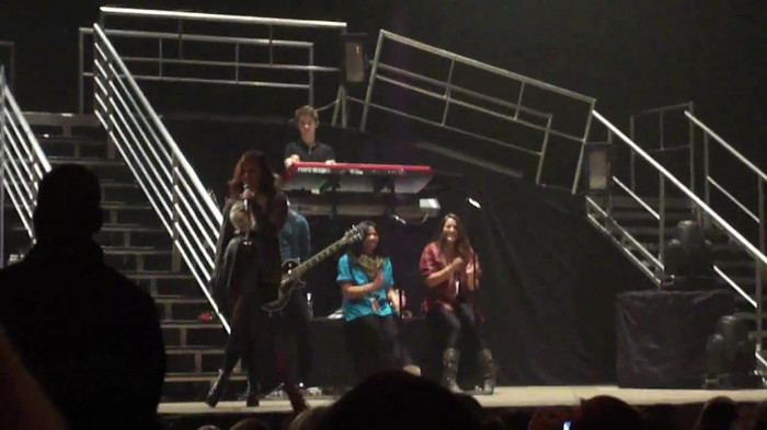 Demi Lovato _Believe In Me_ Hershey Soundcheck 11.19.2011 849