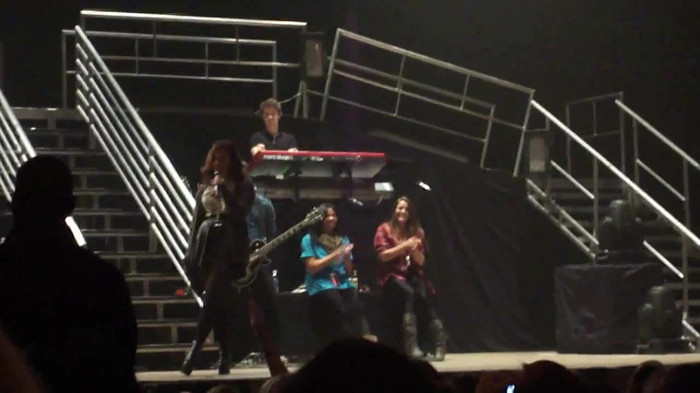 Demi Lovato _Believe In Me_ Hershey Soundcheck 11.19.2011 854