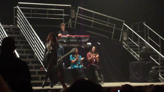 Demi Lovato _Believe In Me_ Hershey Soundcheck 11.19.2011 857