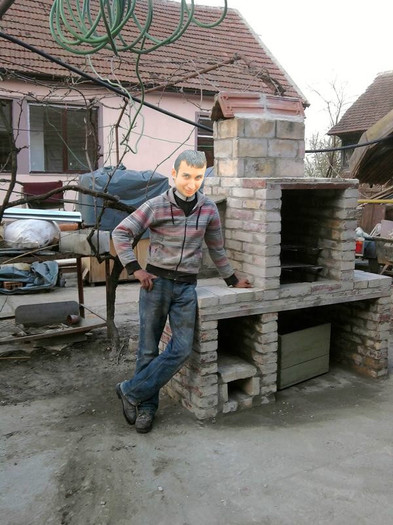 Acesta este gratarul construit de mine =)) - Show 03