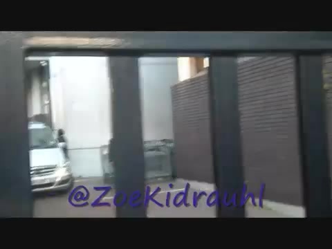 Demi Lovato Meeting Fans At Daybreak London 0198 - Demilush - Meeting Fans At Daybreak London