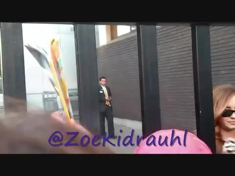 Demi Lovato Meeting Fans At Daybreak London 0301