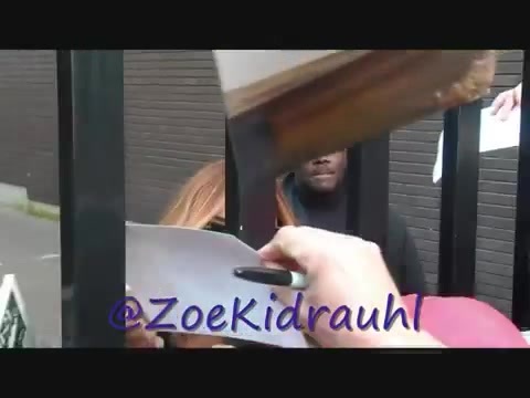Demi Lovato Meeting Fans At Daybreak London 0716
